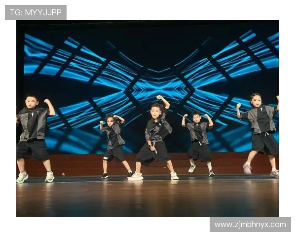 成都街舞队灵活性探秘：舞动城市节奏与青春活力的完美结合